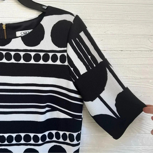 CATO Black White Print Sheath Dress Geometric Print Half Sleeve Size 10 - Picture 6 of 14